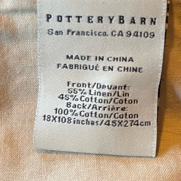 Pottery barn, fall runner - Picture 2 of 2